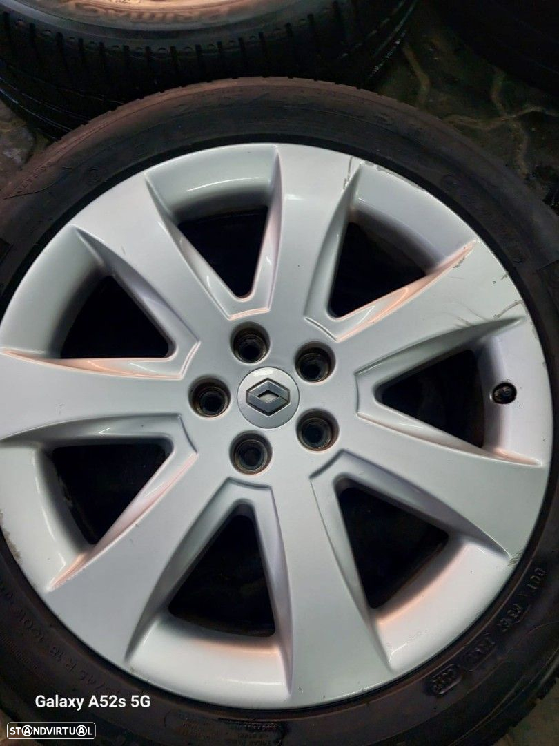 Jantes Renault R18 furação 5X108 - 2