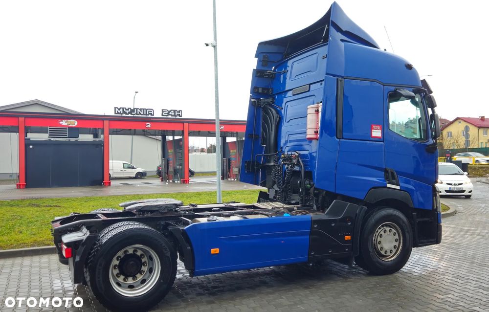 Renault T460 / standard / ACC - 6