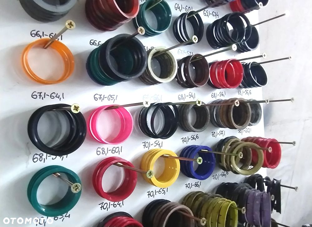 Pierścienie Pierścień centujący Centrujące różne rodzaje 57,1 57.1 66,6 66.6 70,1 72,5 72.6 63,4 i inne wszystkie rozmiary wymiary Legnica ALU-RAD Kontakt e-mail wiadomość - 8