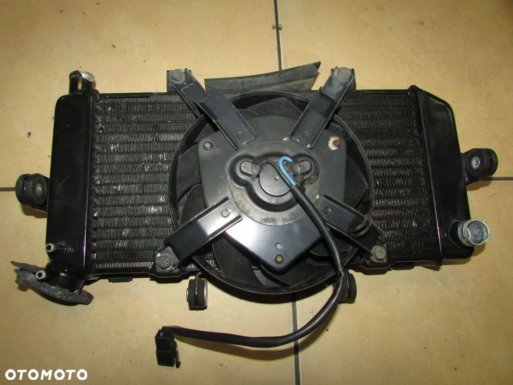 Yamaha TDM 900 chłodnica wody - 2