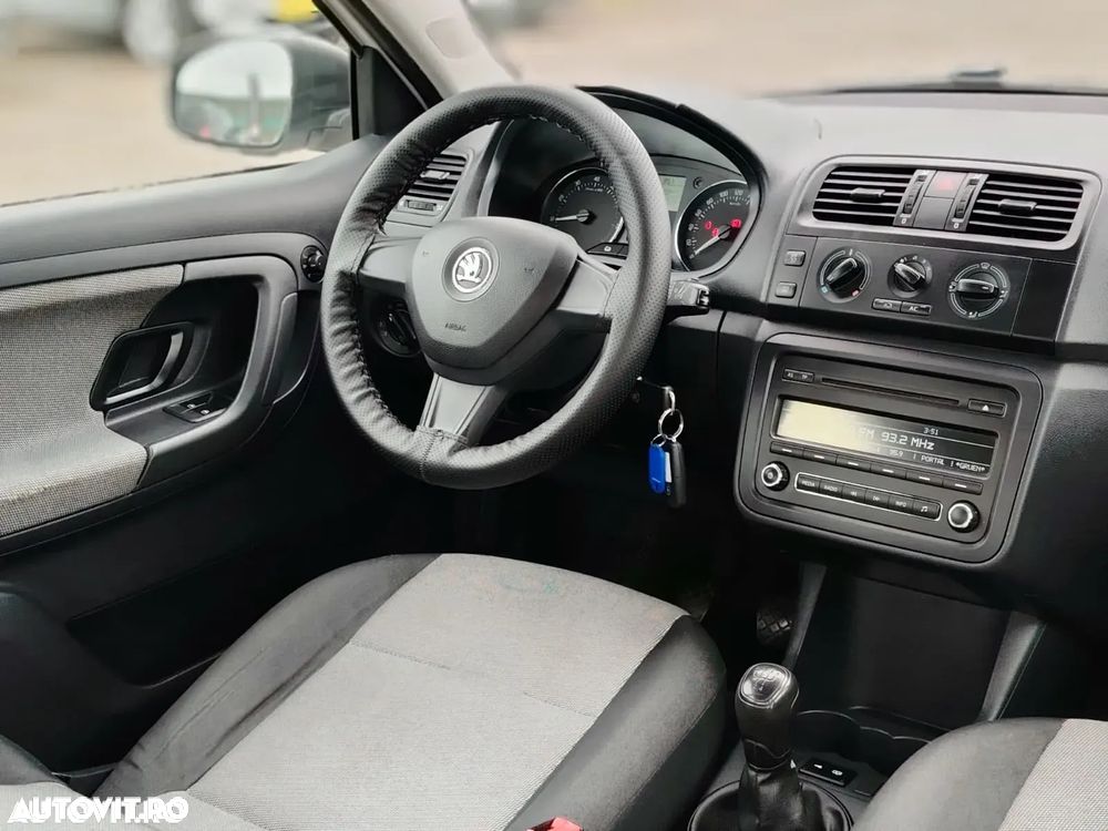 Skoda Fabia 1.2 HTP Ambiente - 6