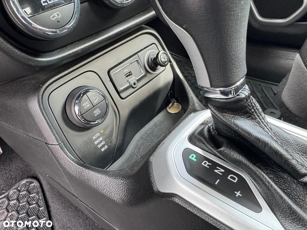 Jeep Renegade 2.0 MultiJet Limited 4WD S&S - 11