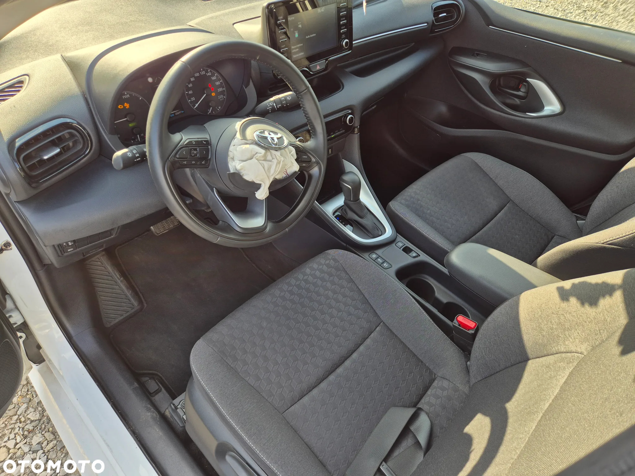 Toyota Yaris Hybrid 1.5 Comfort - 5