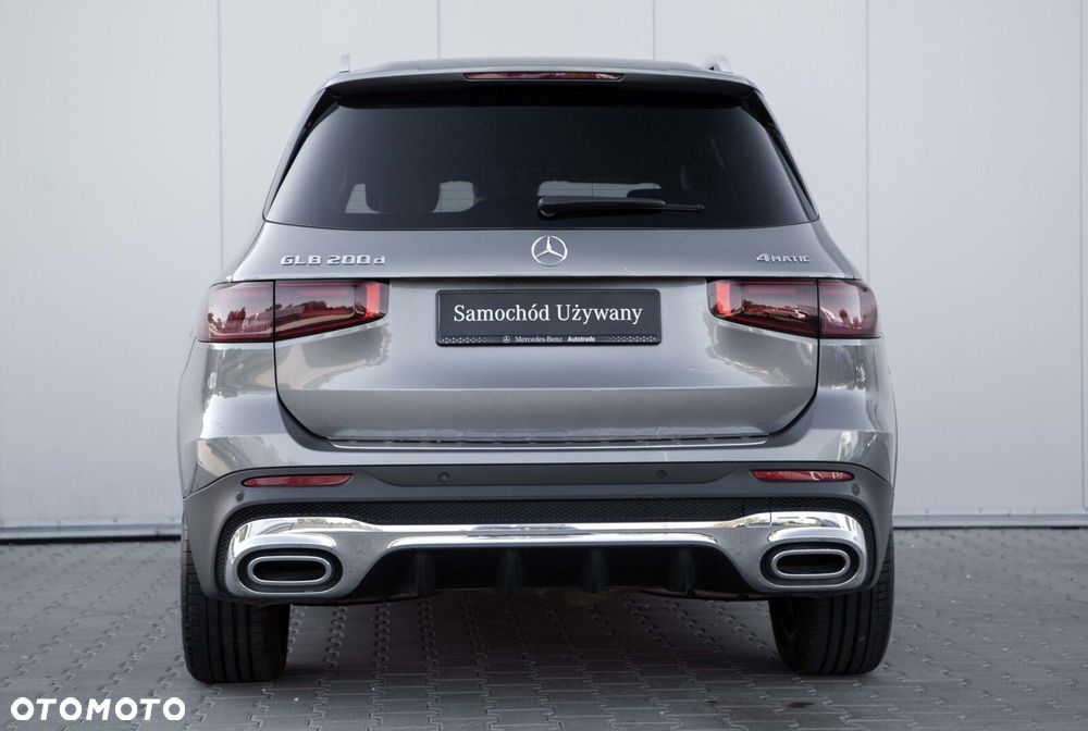 Mercedes-Benz GLB 200 d 4-Matic AMG Line 8G-DCT - 9
