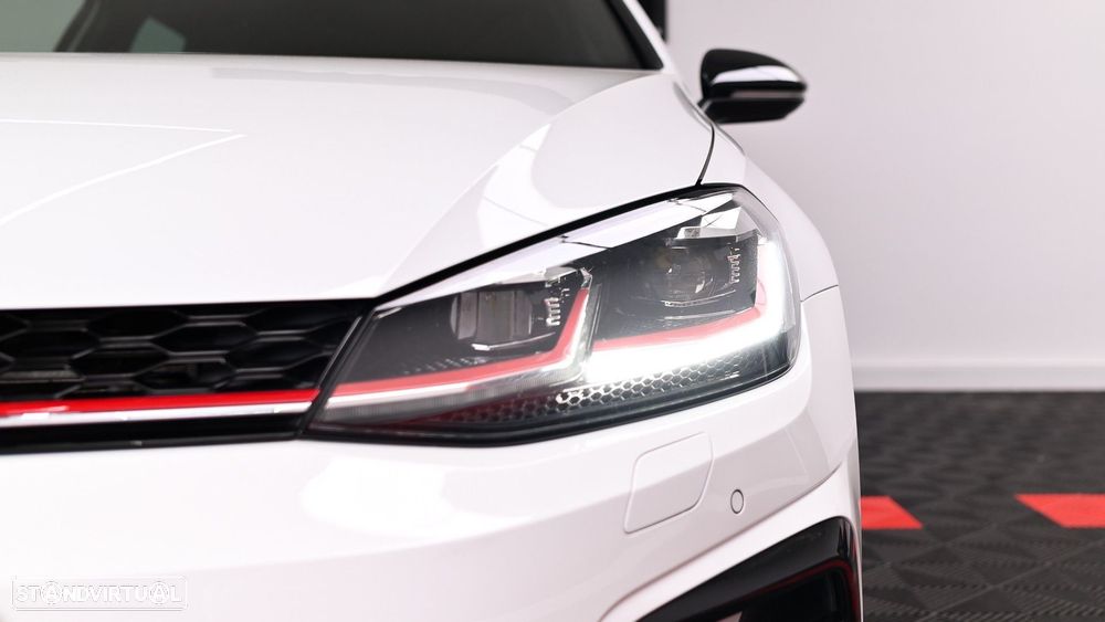 VW Golf GTI 2.0 TSI OPF DSG Performance - 16