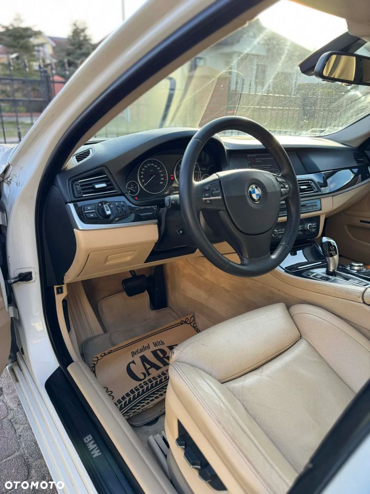 BMW Seria 5 520d - 9