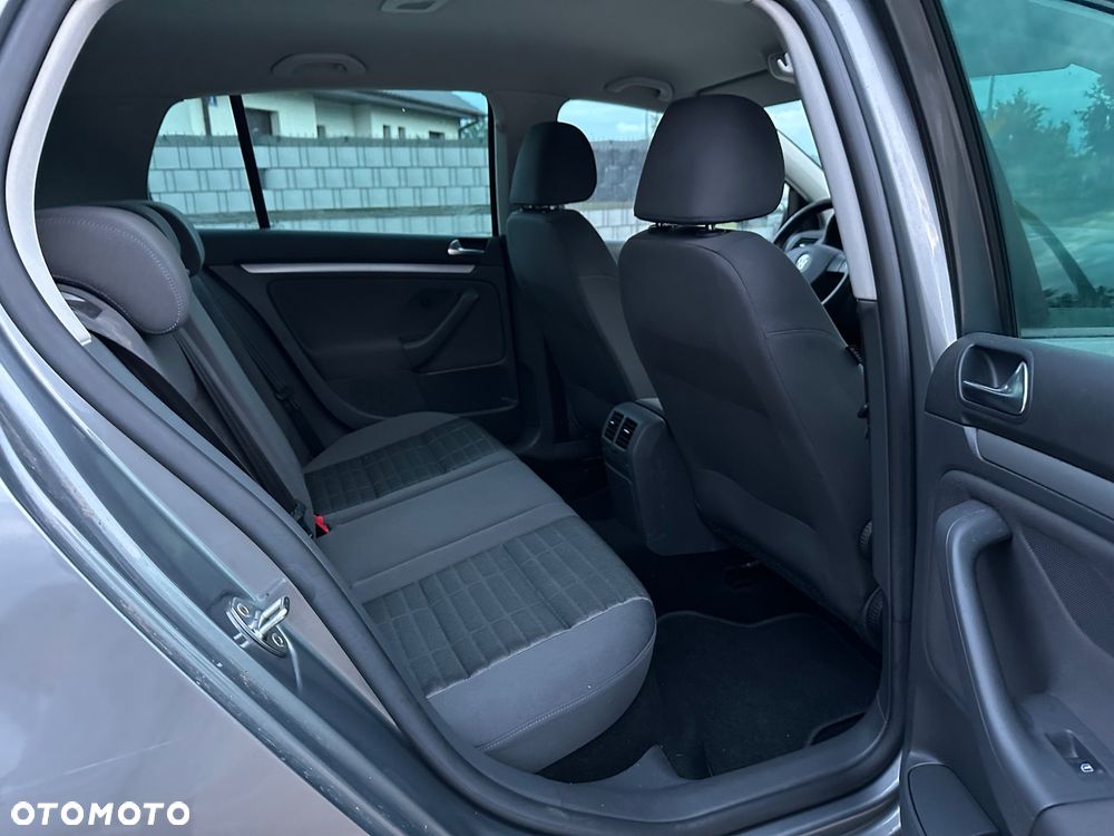 Volkswagen Golf 1.4 TSI Tour - 19