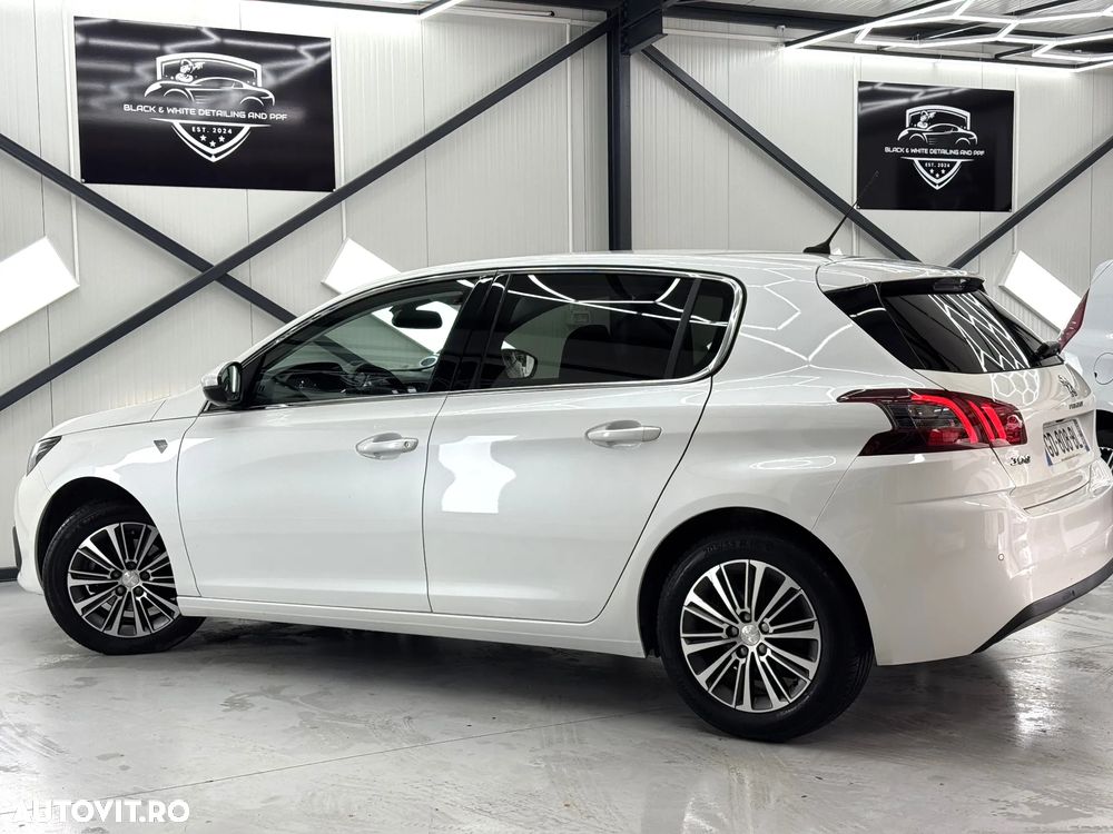 Peugeot 308 PureTech 130 EAT8 Allure Pack - 8