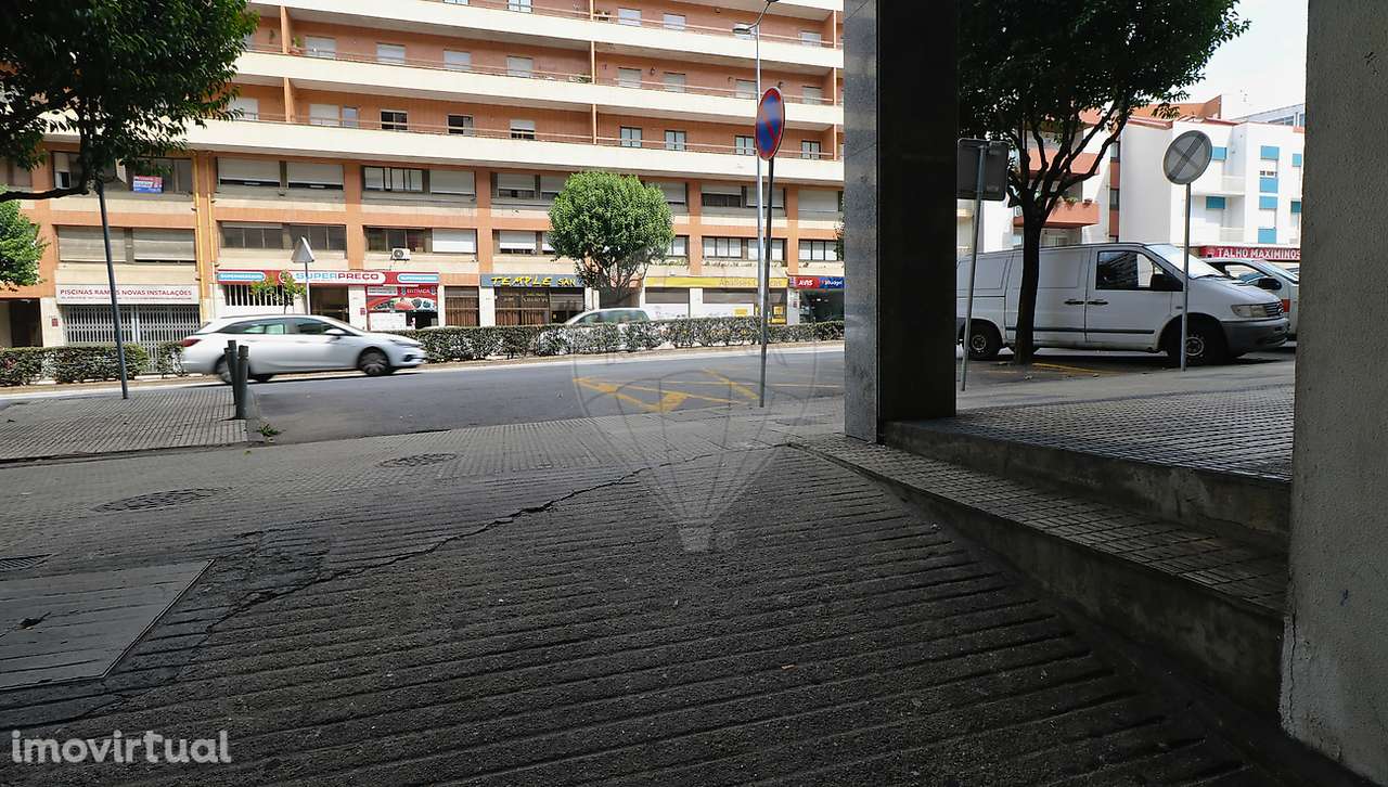 Armazém  para venda - Grande imagem: 2/23