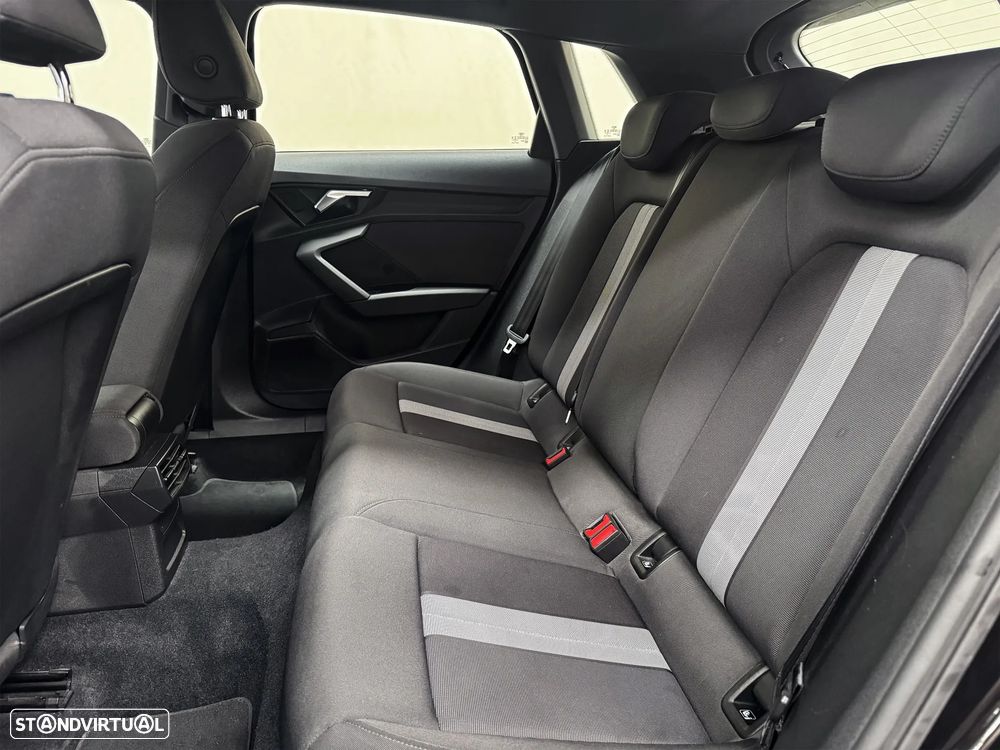 Audi A3 Sportback 30 TDI Advanced S tronic - 9