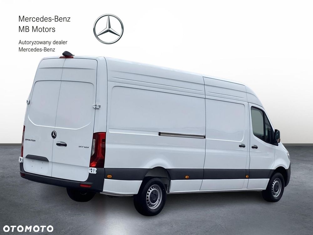 Mercedes-Benz Sprinter - 6