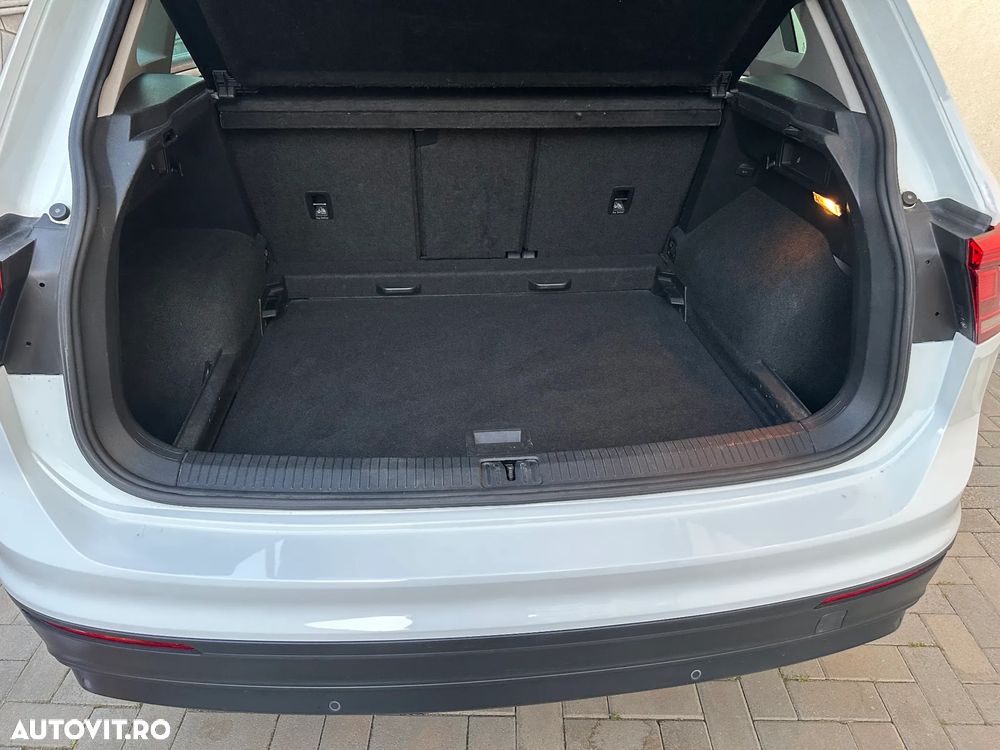 Volkswagen Tiguan 2.0 TDI DPF Comfortline - 9