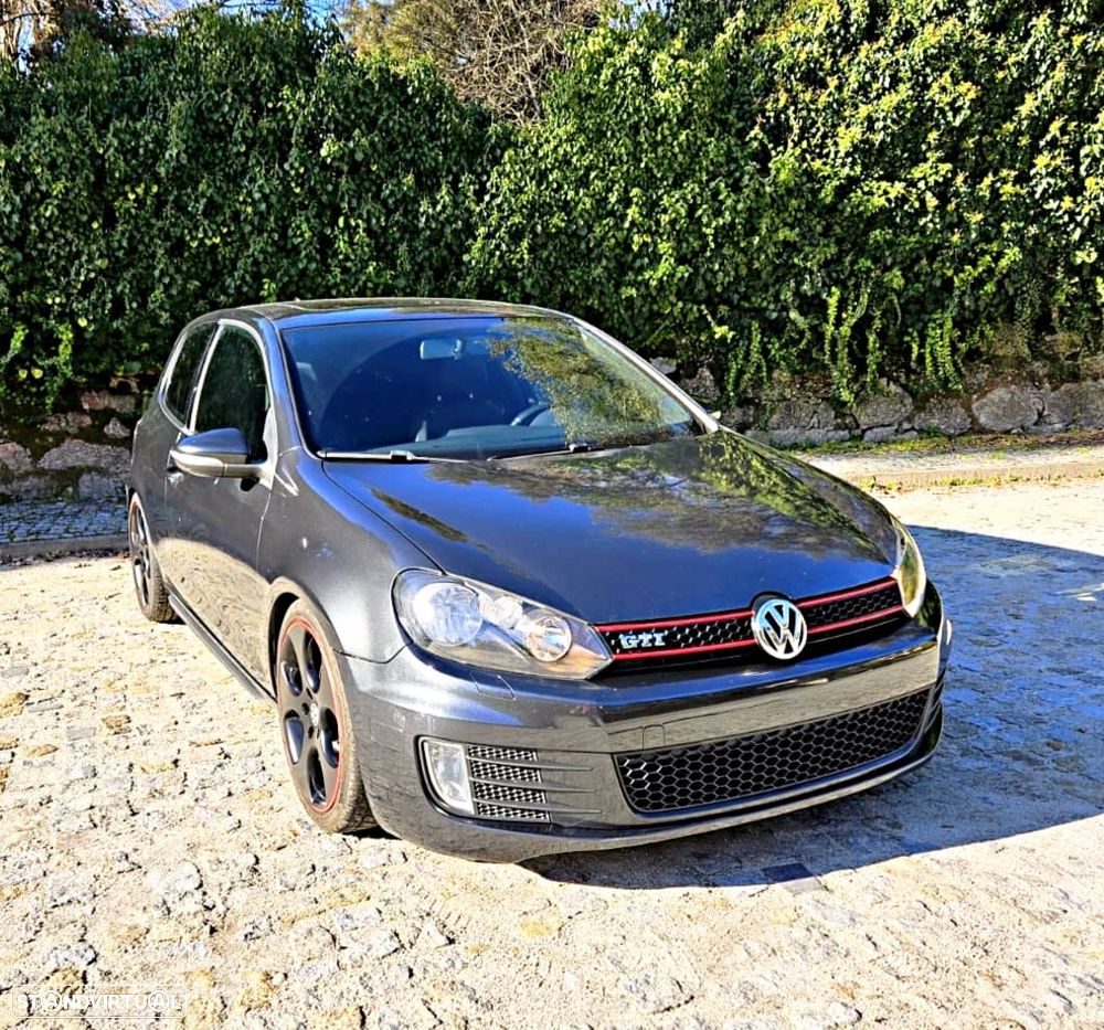 VW Golf - 1