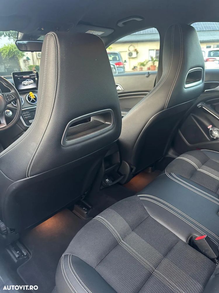 Mercedes-Benz CLA 180 7G-DCT - 26