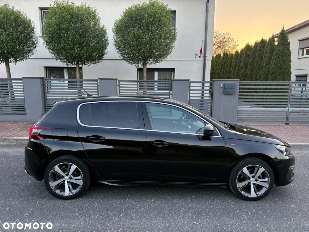 Peugeot 308 PureTech 130 GPF EAT8 Stop & Start GT Pack - 31