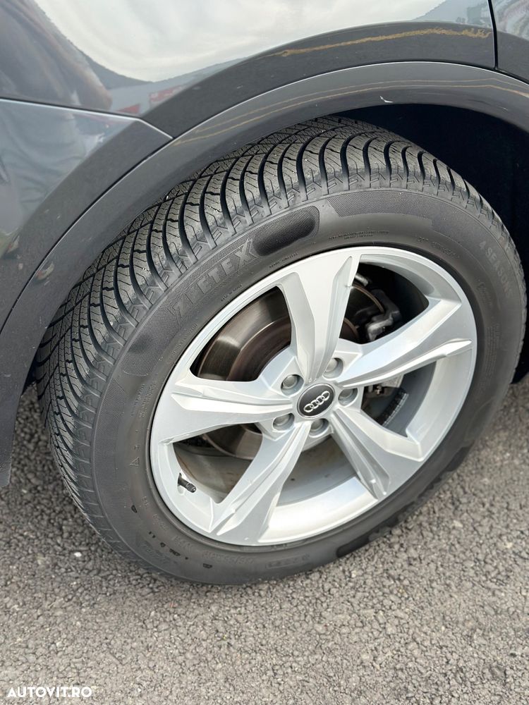 Audi Q5 40 TDI quattro S tronic - 38