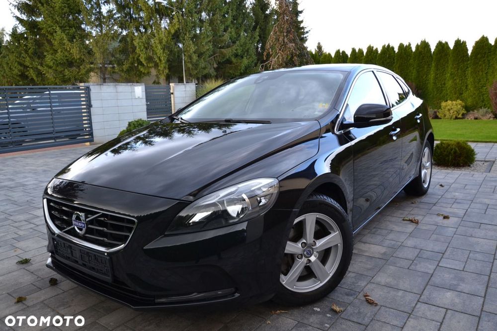Volvo V40 D4 Drive-E Summum - 1