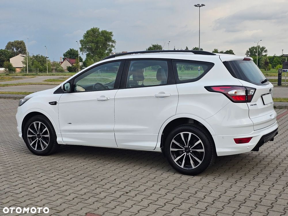 Ford Kuga 2.0 TDCi 4x4 ST-Line - 7