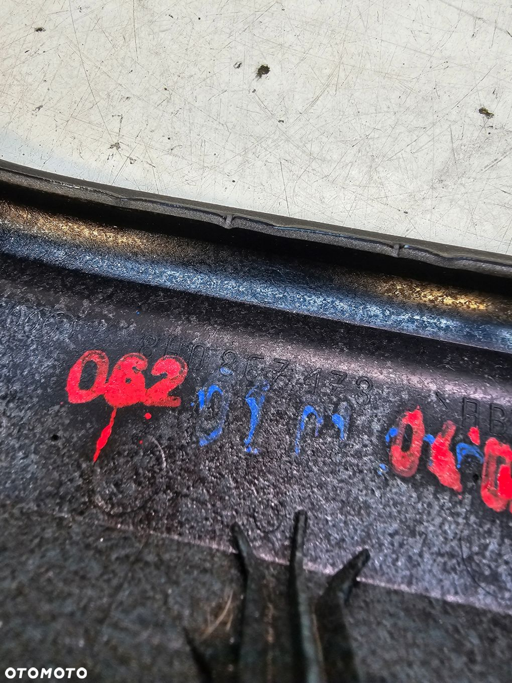 PODŁOKIETNIK DRZWI LEWY PRZÓD A4 B7 CABRIO 8H0867173 - 6