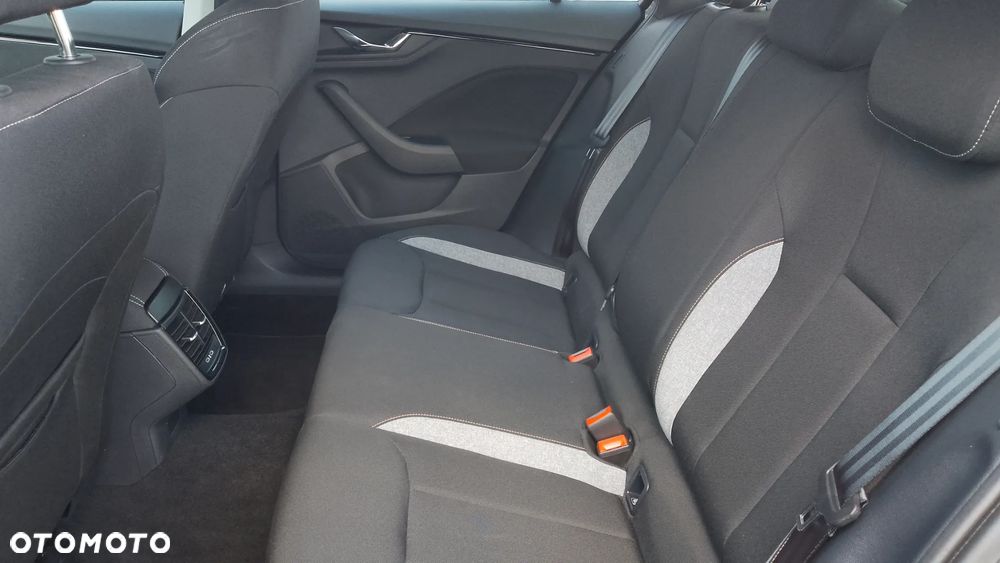 Skoda Kamiq 1.0 TSI Selection - 19