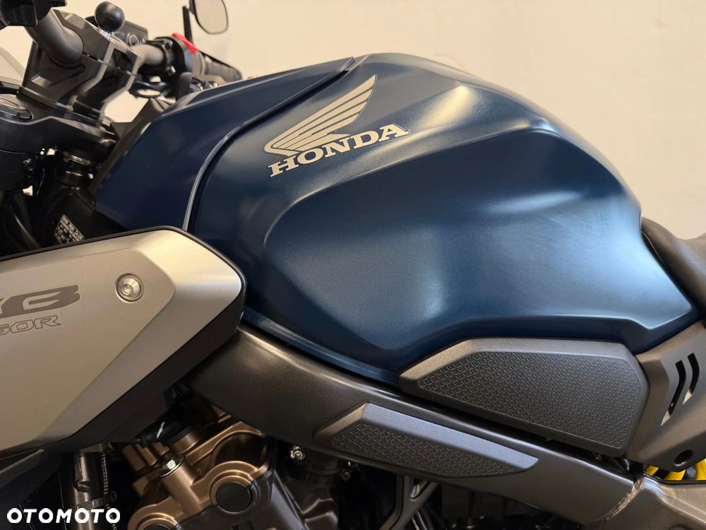 Honda CB - 21
