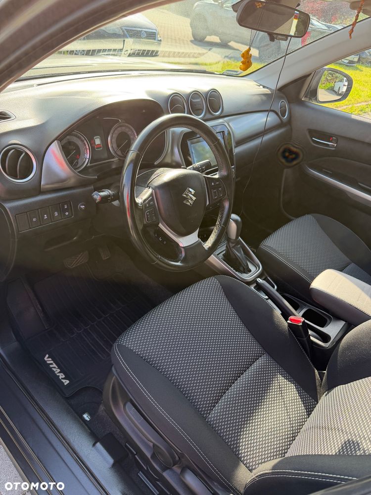 Suzuki Vitara 1.4 Boosterjet SHVS Premium 2WD - 11