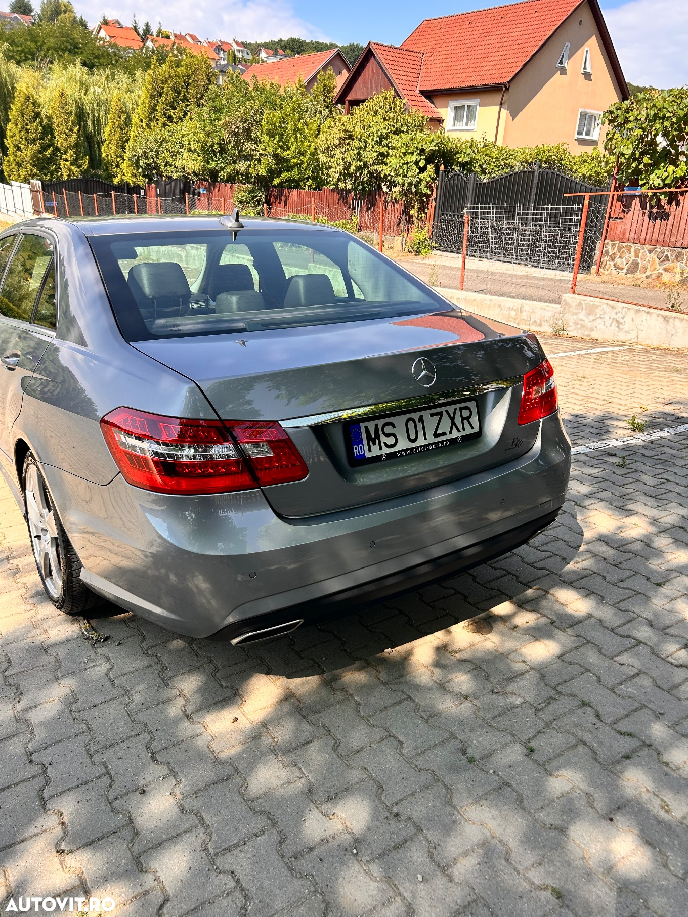 Mercedes-Benz E 220 CDI BlueEfficiency Aut. - 4