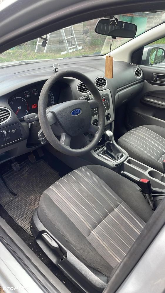 Ford Focus - 1