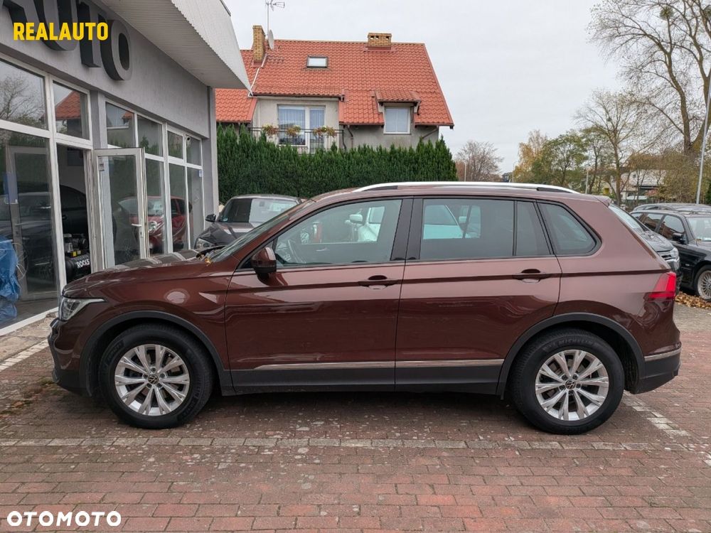 Volkswagen Tiguan - 4