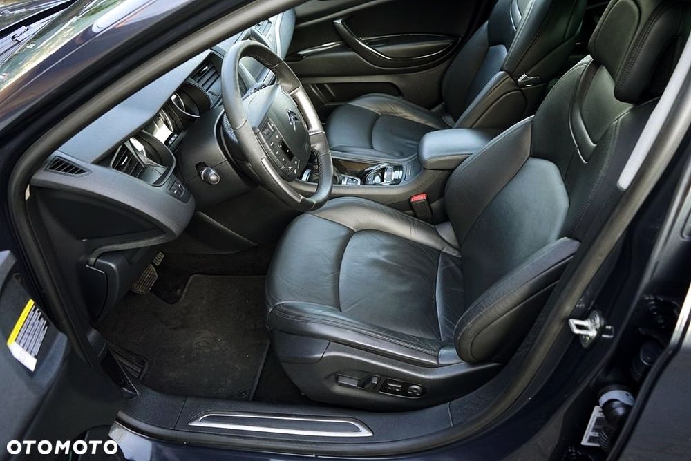 Citroën C5 HDi 135 FAP Exclusive - 14