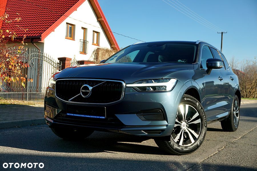 Volvo XC 60 B4 B Geartronic Momentum Pro - 1