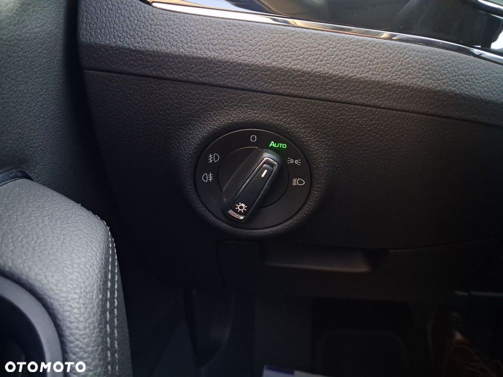 Skoda Superb 1.4 TSI Plug-In Hybrid L&K DSG - 18