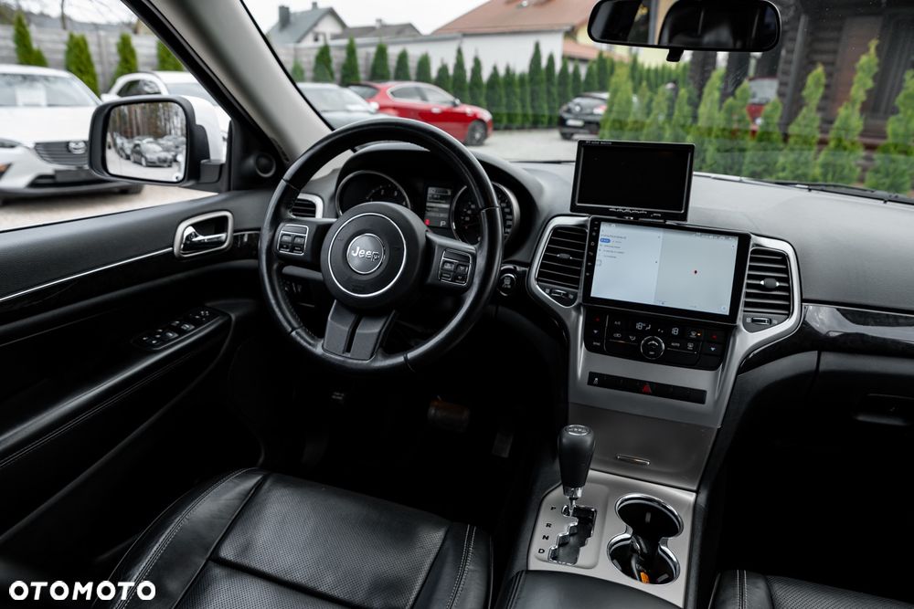 Jeep Grand Cherokee 3.0 CRD Laredo - 26