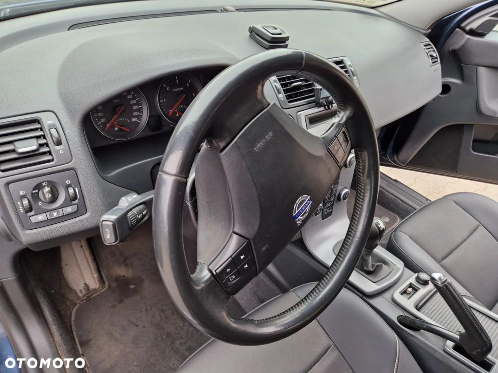 Volvo V50 1.6D - 10