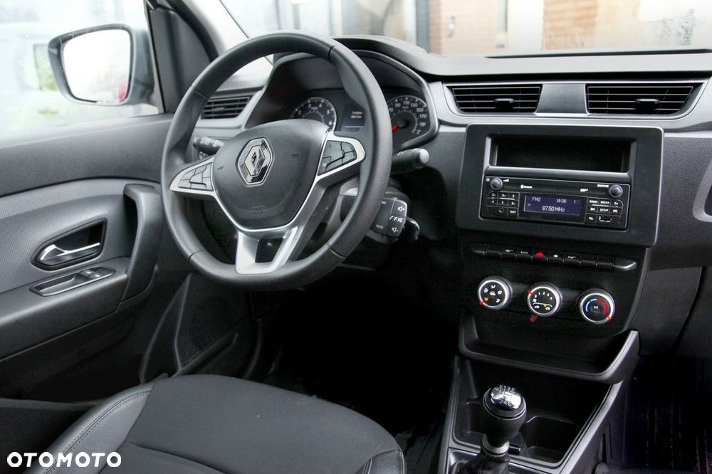 Renault Express - 12