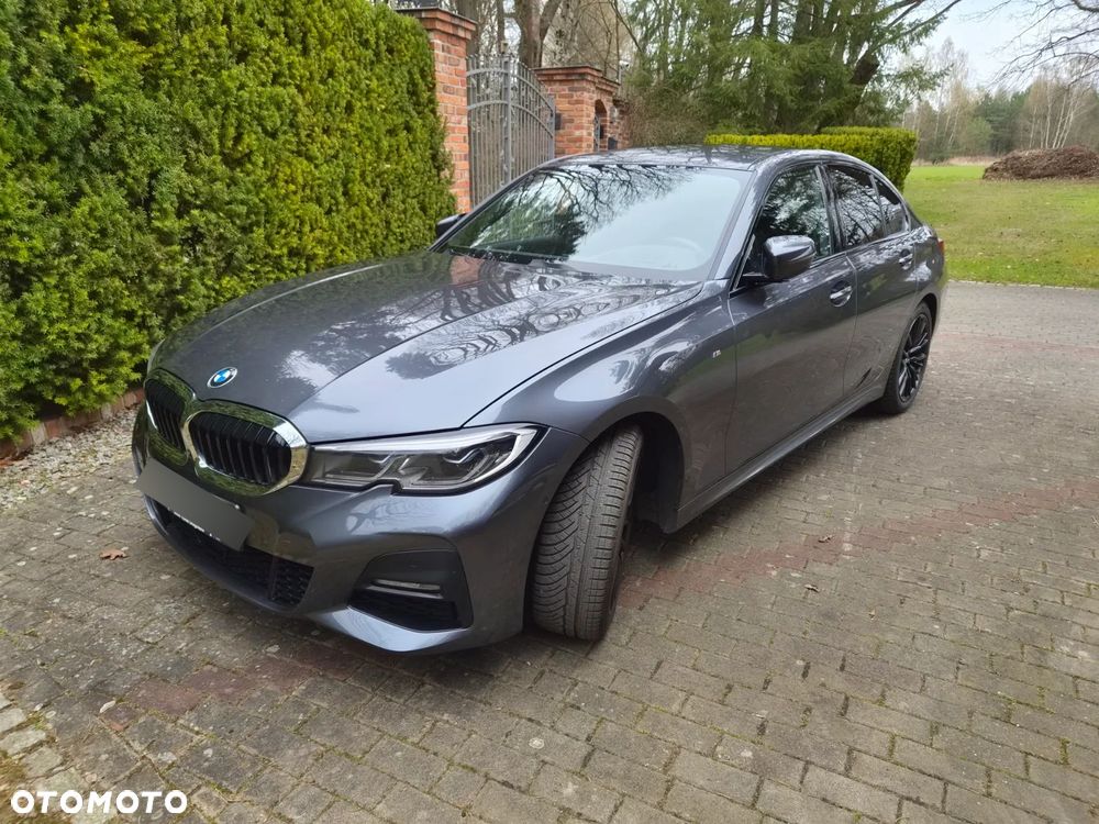 BMW Seria 3 330i xDrive - 3