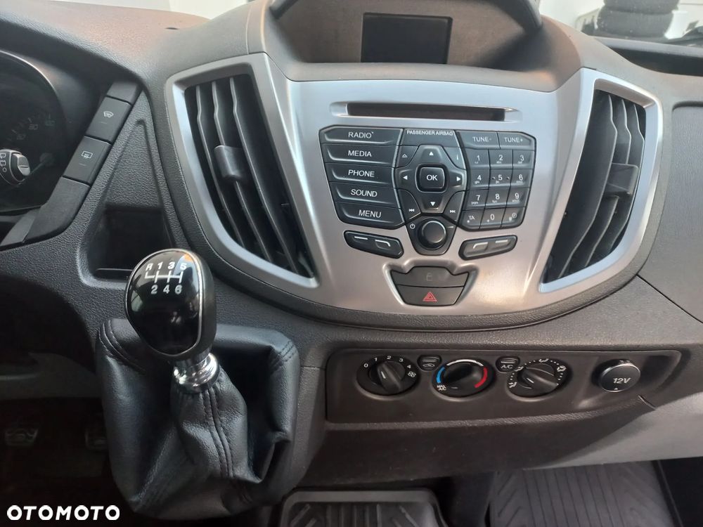 Ford Transit - 17
