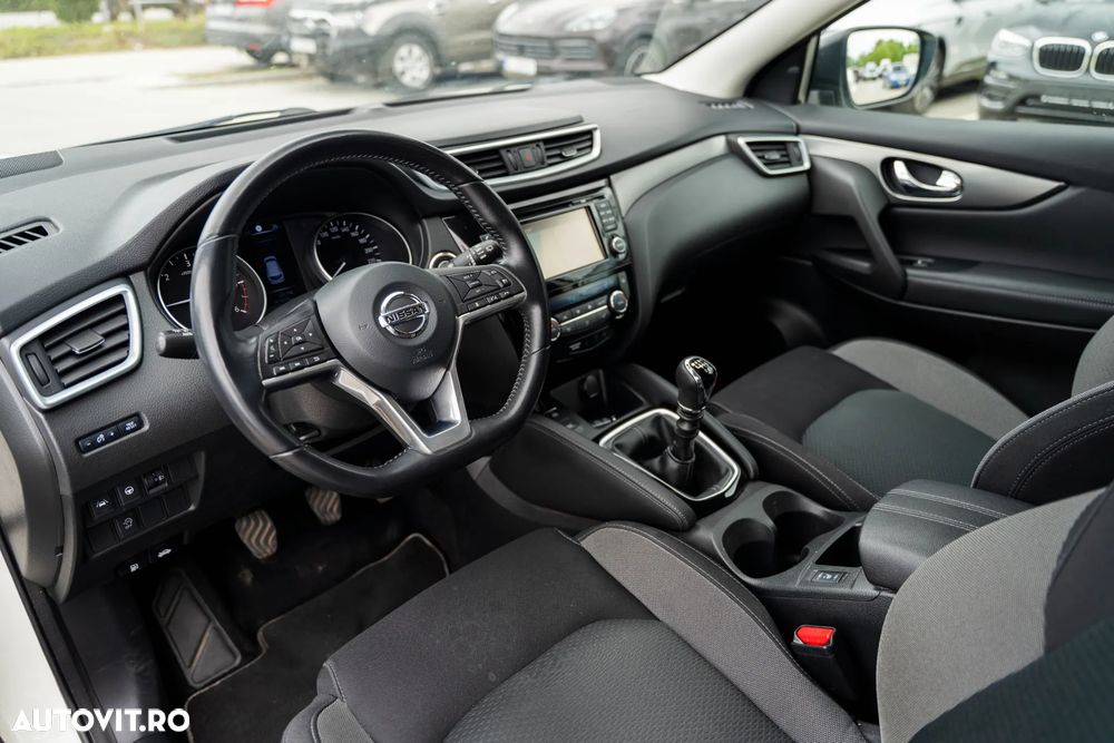 Nissan Qashqai 1.5 DCI N-CONNECTA - 6