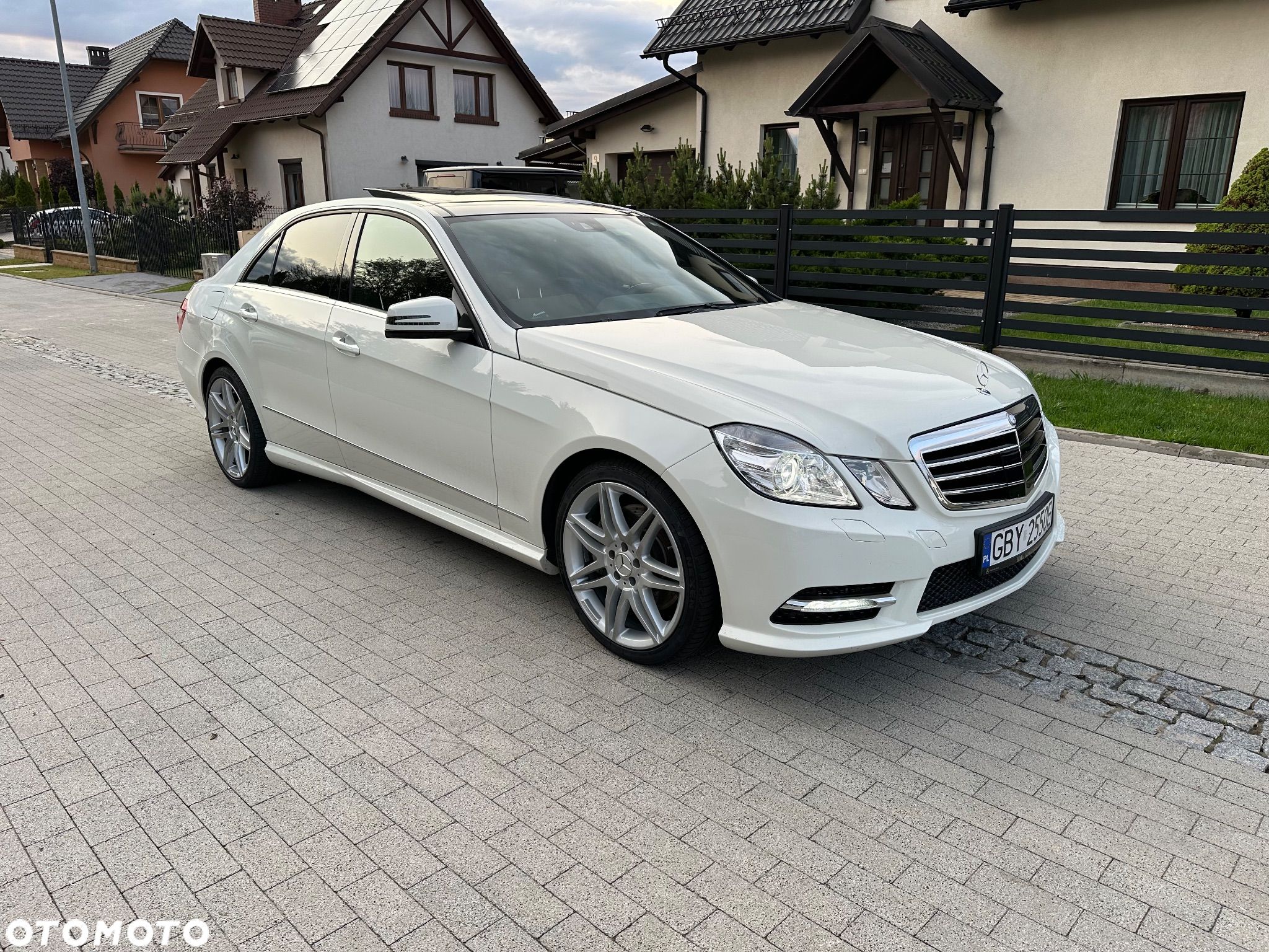 Mercedes-Benz Klasa E 500 Avantgarde - 1