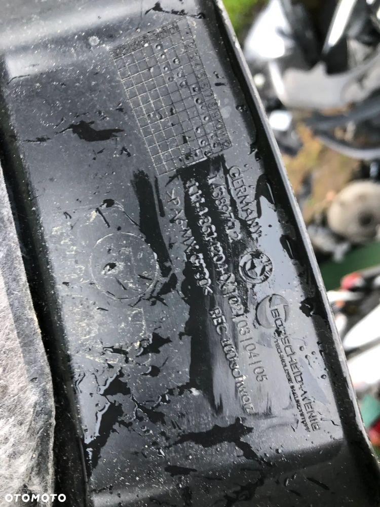 BMW G30 G31 2.0d pokrywa osłona silnika - 2