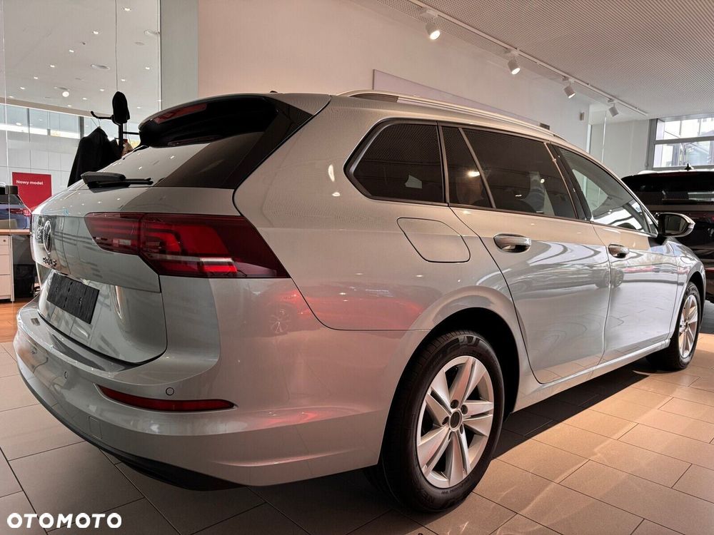 Volkswagen Golf - 3