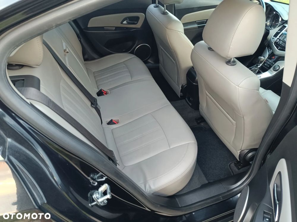 Chevrolet Cruze - 9