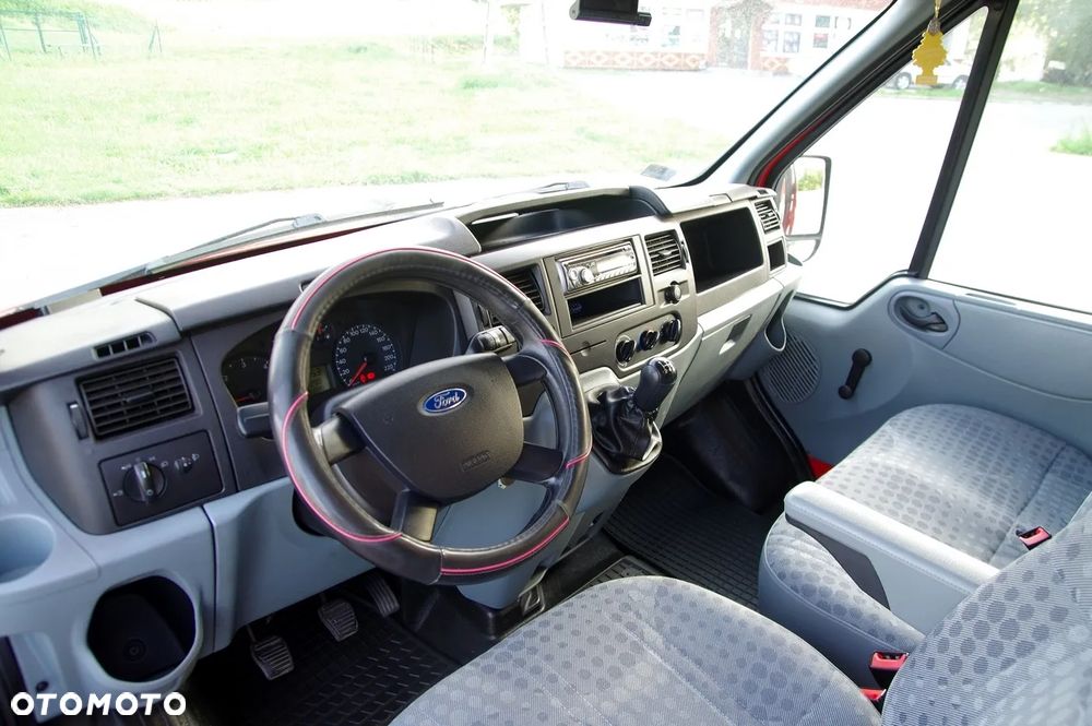 Ford TRANSIT - 23