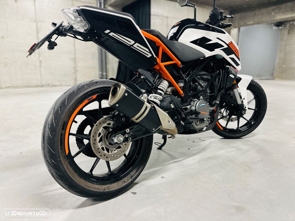 KTM Duke - 19