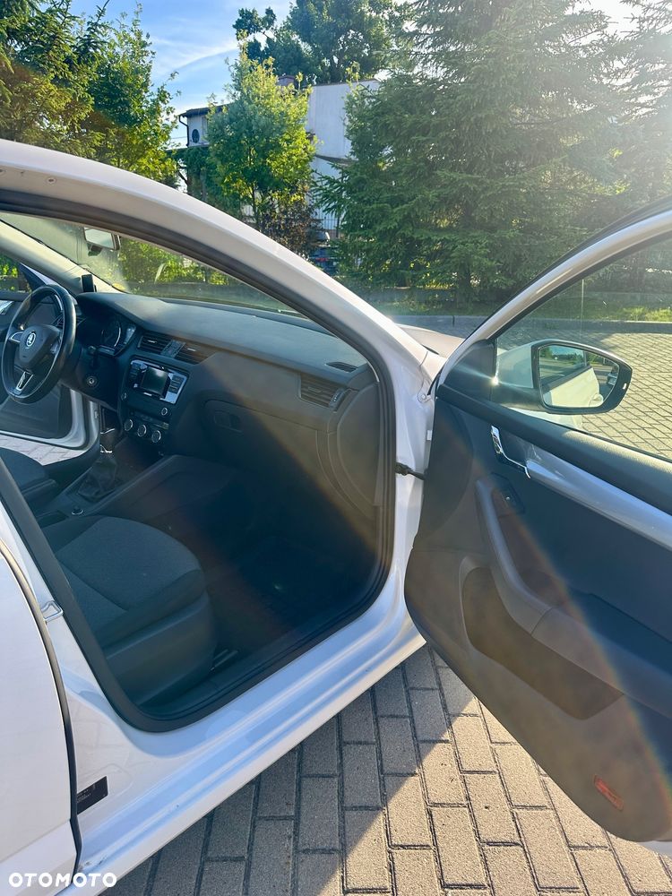 Skoda Octavia 1.6 TDI Ambition - 9