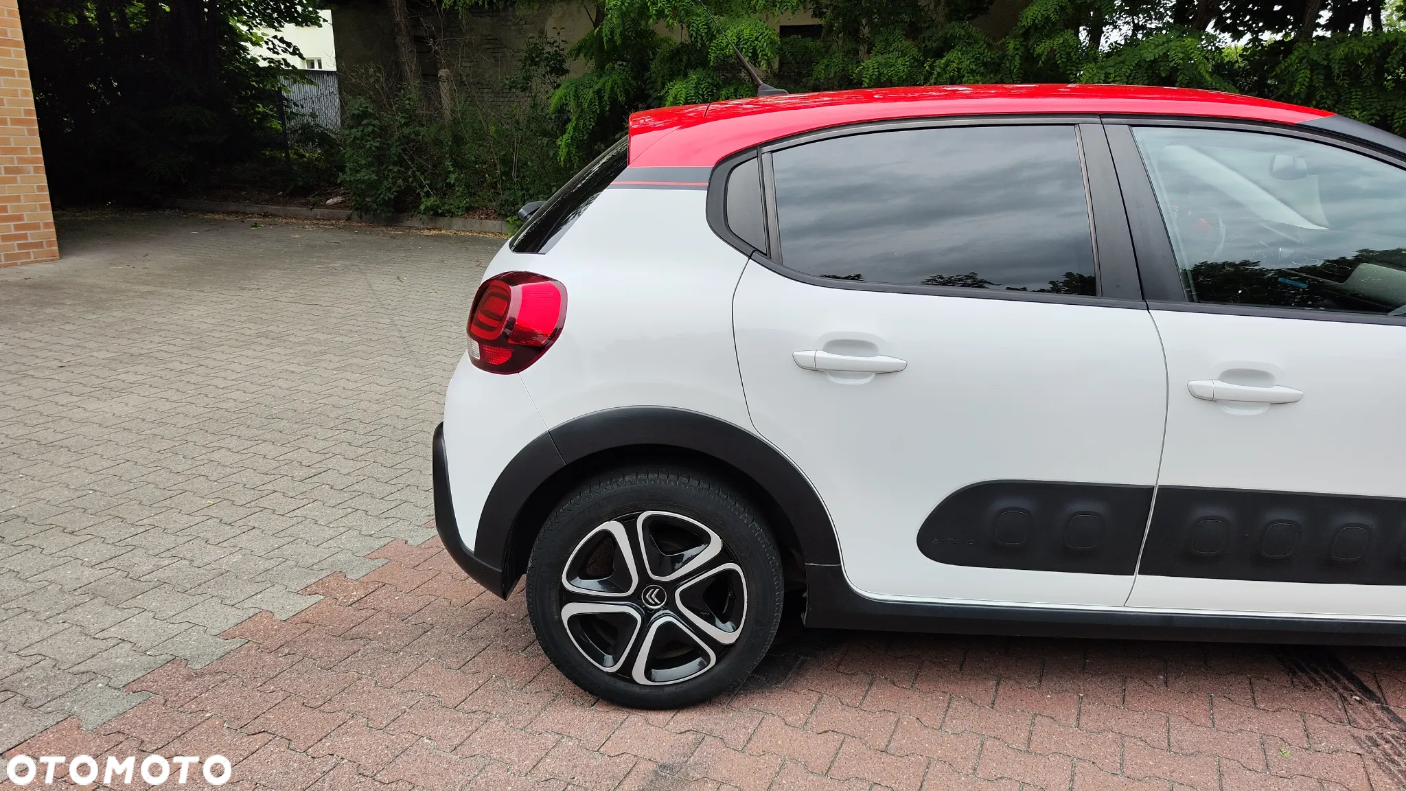 Citroën C3 1.2 PureTech Exclusive - 10