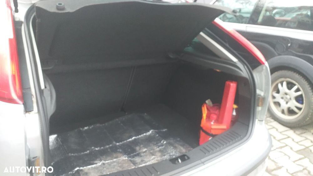 Ford Focus 1.6 TDCi Style - 1