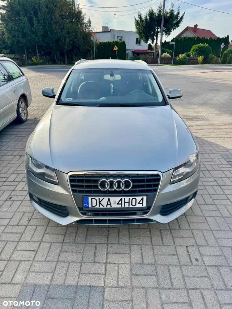 Audi A4 Avant 2010 photo 3
