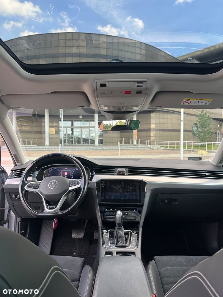 Volkswagen Passat - 6
