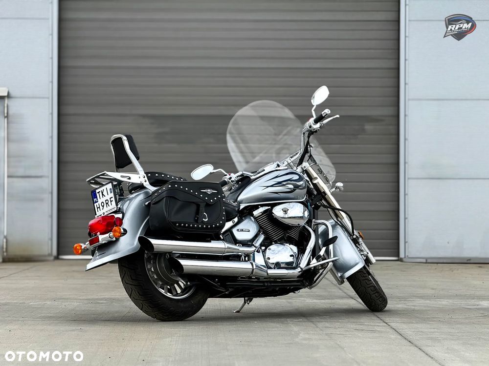 Suzuki VL 800 Volusia - Boulevard C50 - 3
